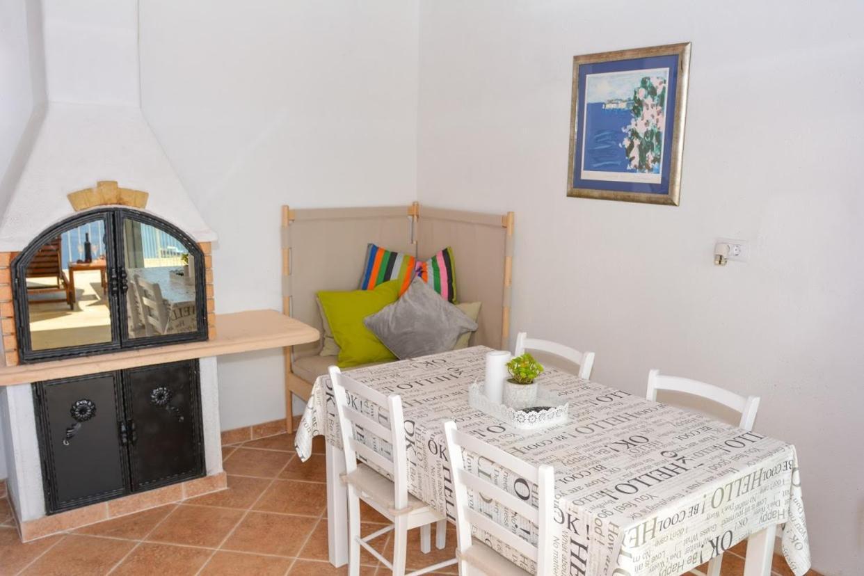 Apartment And Room Sveti Jakov Dubrovnik Dış mekan fotoğraf