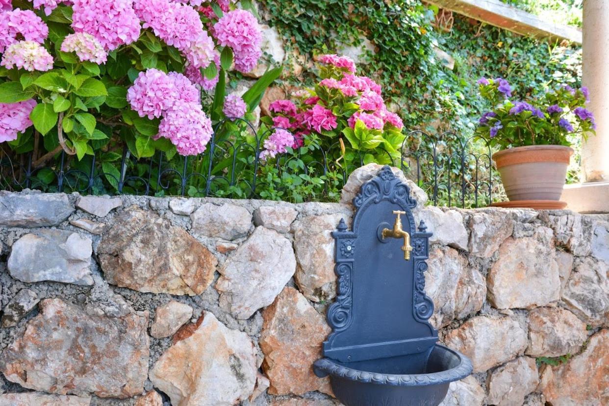 Apartment And Room Sveti Jakov Dubrovnik Dış mekan fotoğraf