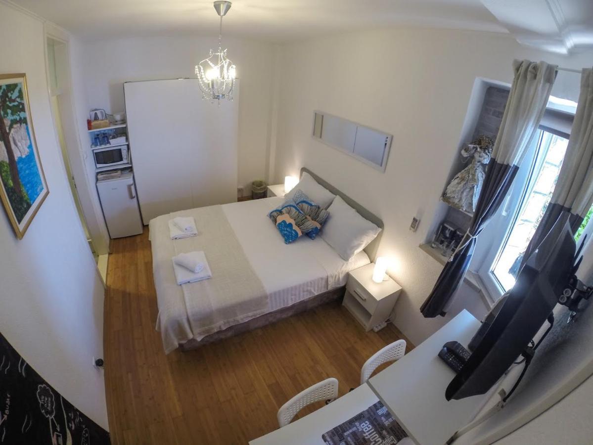 Apartment And Room Sveti Jakov Dubrovnik Dış mekan fotoğraf
